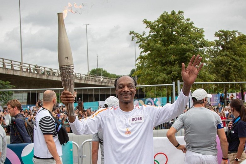 snoop.jpg